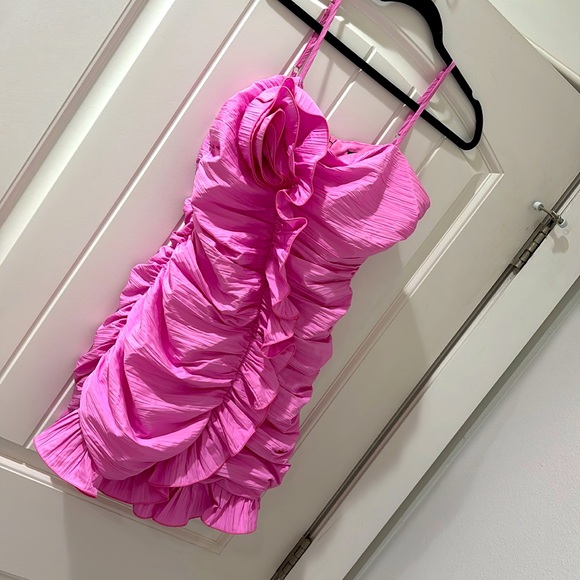 Pink Ruffled Mini Dress - Picture 3 of 3